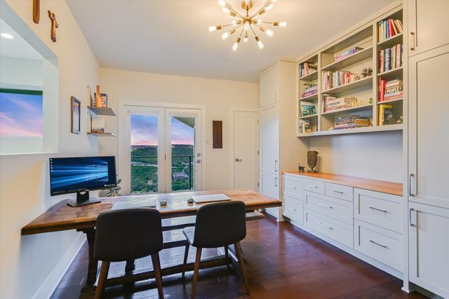 6904 Ladera Norte, Austin, TX 78731