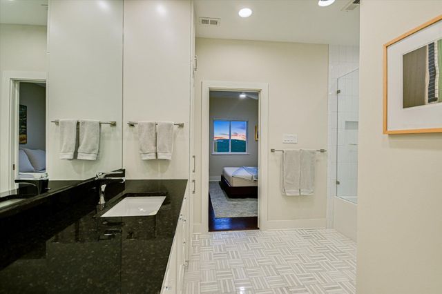 6904 Ladera Norte, Austin, TX 78731