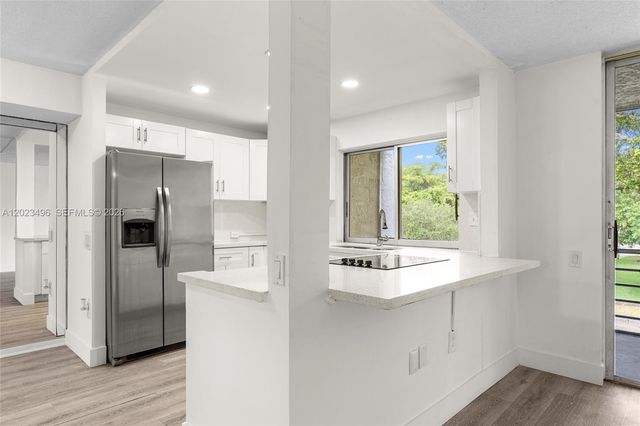 9091 Lime Bay Blvd 304, Tamarac, FL 33321