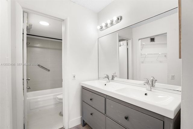 9091 Lime Bay Blvd 304, Tamarac, FL 33321