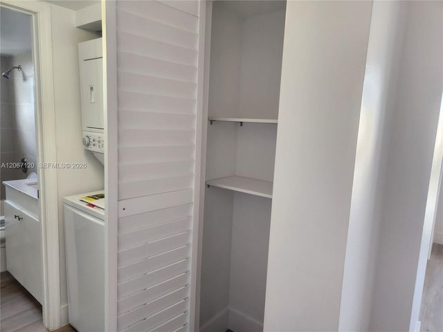 8075 NW 7th Street 420, Miami, FL 33126