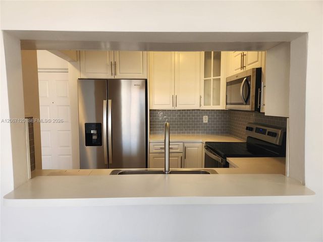 8075 NW 7th Street 420, Miami, FL 33126