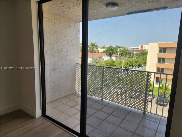 8075 NW 7th Street 420, Miami, FL 33126