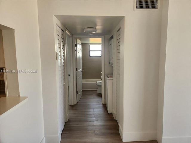 8075 NW 7th Street 420, Miami, FL 33126