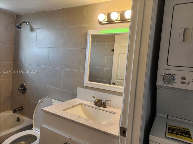 8075 NW 7th Street 420, Miami, FL 33126