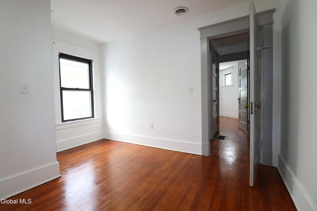 442 Plymouth Avenue, Schenectady, NY 12308