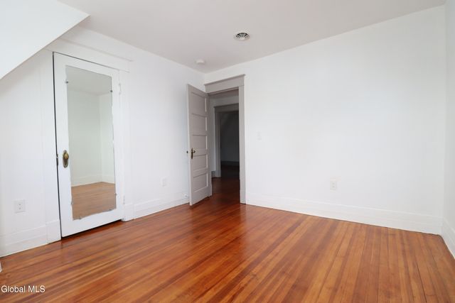 442 Plymouth Avenue, Schenectady, NY 12308