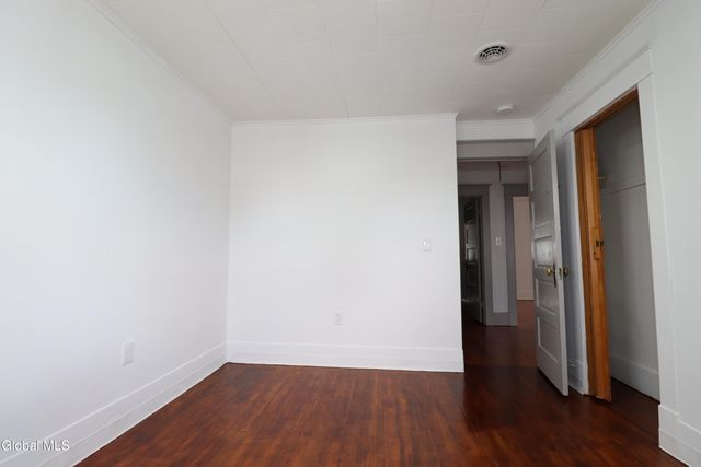 442 Plymouth Avenue, Schenectady, NY 12308