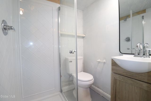 442 Plymouth Avenue, Schenectady, NY 12308