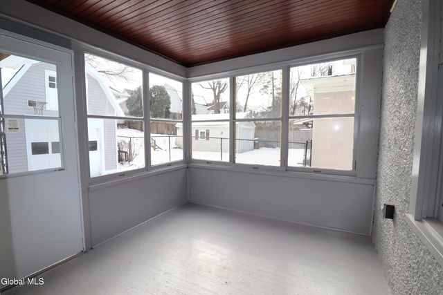 442 Plymouth Avenue, Schenectady, NY 12308