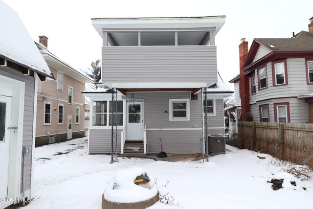 442 Plymouth Avenue, Schenectady, NY 12308