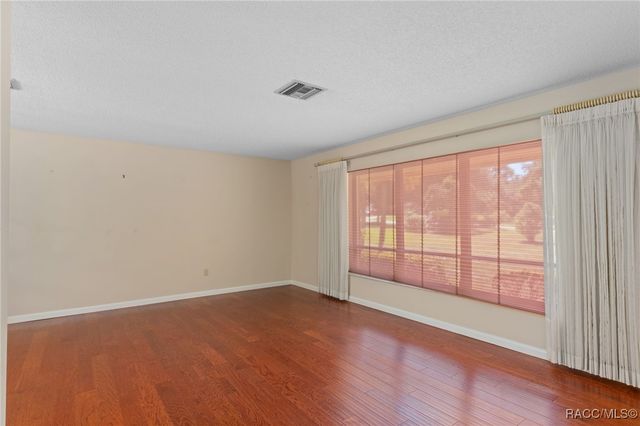 16 Chinkapin Circle, Homosassa, FL 34446