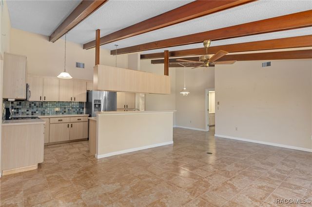 16 Chinkapin Circle, Homosassa, FL 34446