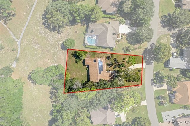 16 Chinkapin Circle, Homosassa, FL 34446