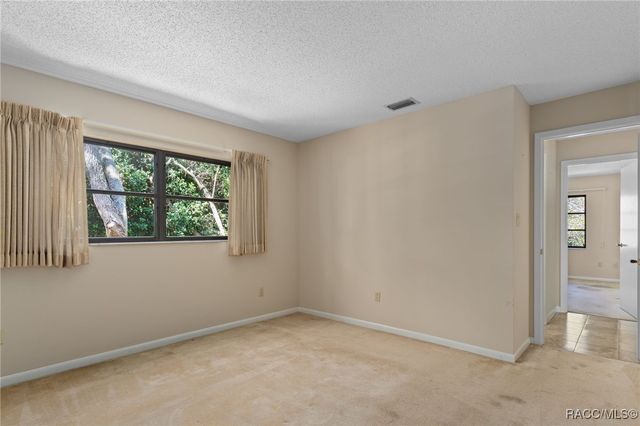 16 Chinkapin Circle, Homosassa, FL 34446