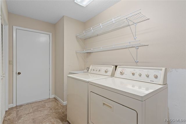 16 Chinkapin Circle, Homosassa, FL 34446