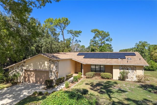 16 Chinkapin Circle, Homosassa, FL 34446