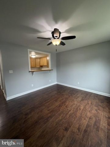 8 KAYAK CT, Newark, DE 19702
