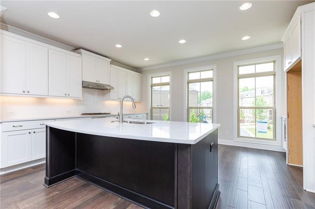 7826 Laurel Crest Drive, Johns Creek, GA 30024