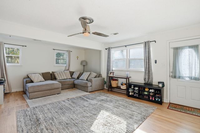 1109 Old Trail Road, Beaufort, SC 29902