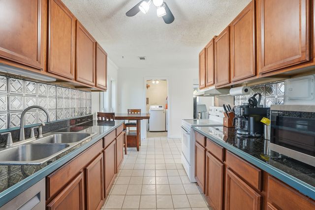 1109 Old Trail Road, Beaufort, SC 29902