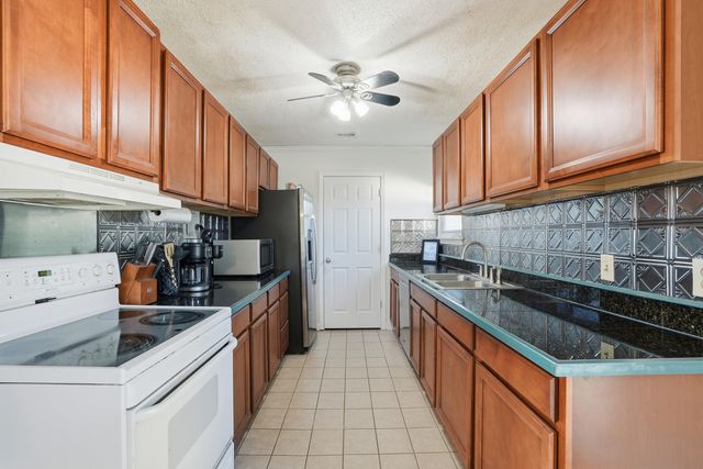 1109 Old Trail Road, Beaufort, SC 29902