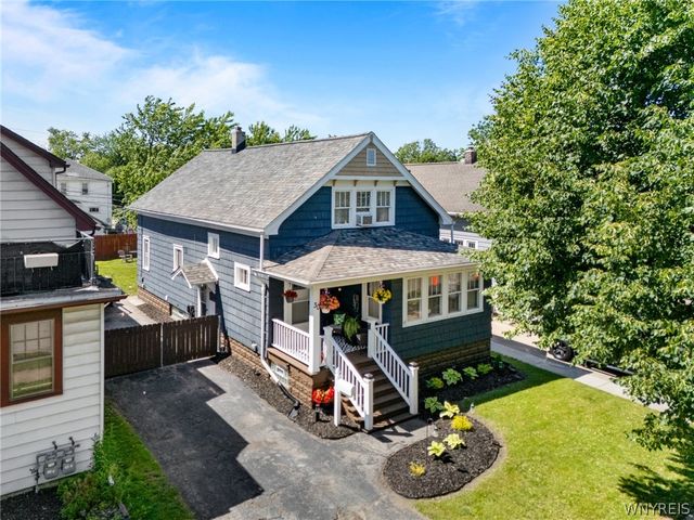 30 Kirkwood Drive, West Seneca, NY 14224