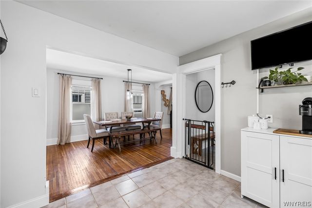 30 Kirkwood Drive, West Seneca, NY 14224