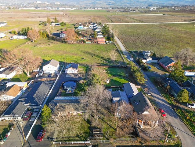 2361 Kings Highway, Medford, OR 97501