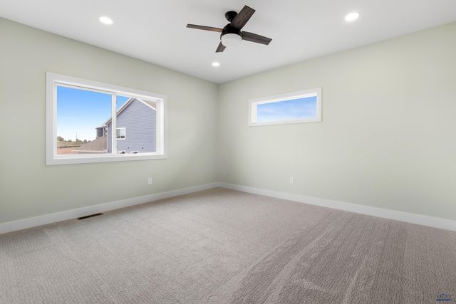 4635 WICKHAM CT, Rapid City, SD 57702