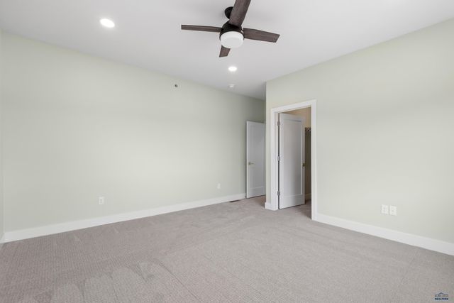 4635 WICKHAM CT, Rapid City, SD 57702
