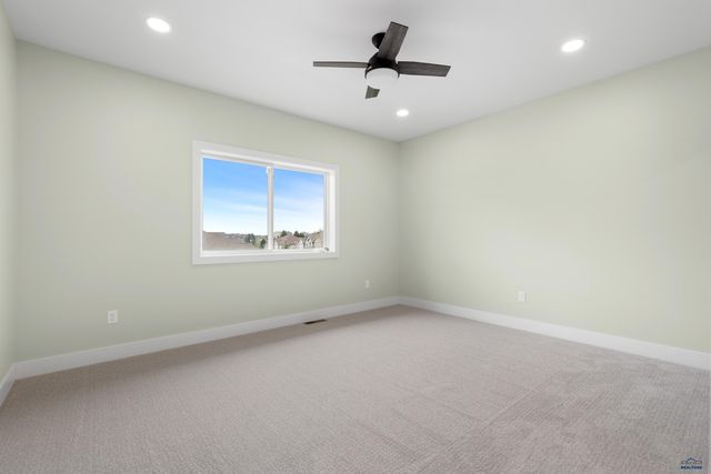 4635 WICKHAM CT, Rapid City, SD 57702