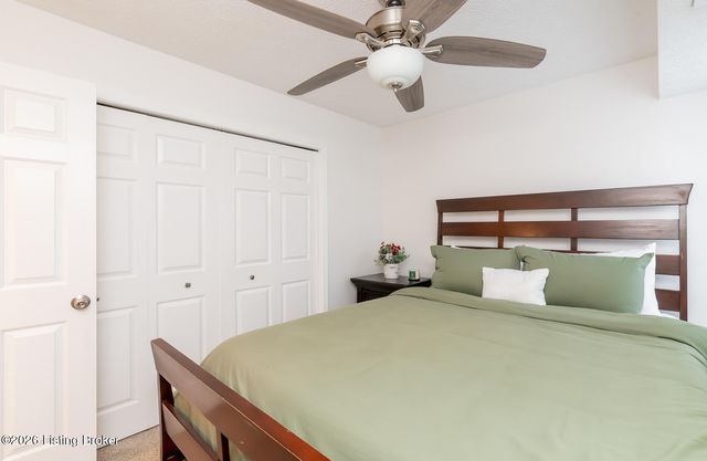 12417 Kiawah Ct, Louisville, KY 40245