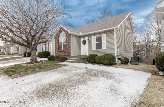 12417 Kiawah Ct, Louisville, KY 40245