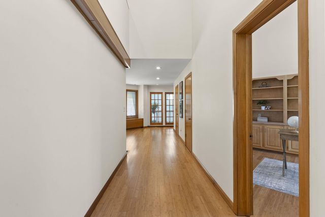 1380 Abbotsford Green Drive, Powell, OH 43065