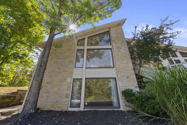 1380 Abbotsford Green Drive, Powell, OH 43065