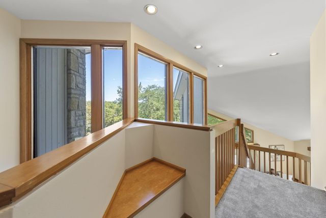1380 Abbotsford Green Drive, Powell, OH 43065