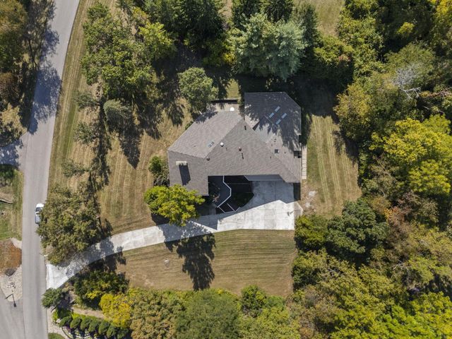 1380 Abbotsford Green Drive, Powell, OH 43065