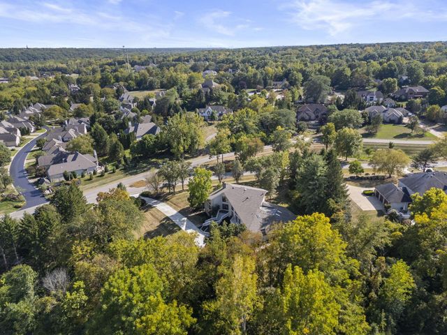 1380 Abbotsford Green Drive, Powell, OH 43065