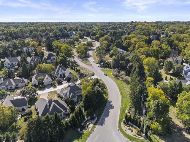 1380 Abbotsford Green Drive, Powell, OH 43065