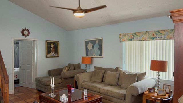 6008 NW 1st Street, Margate, FL 33063