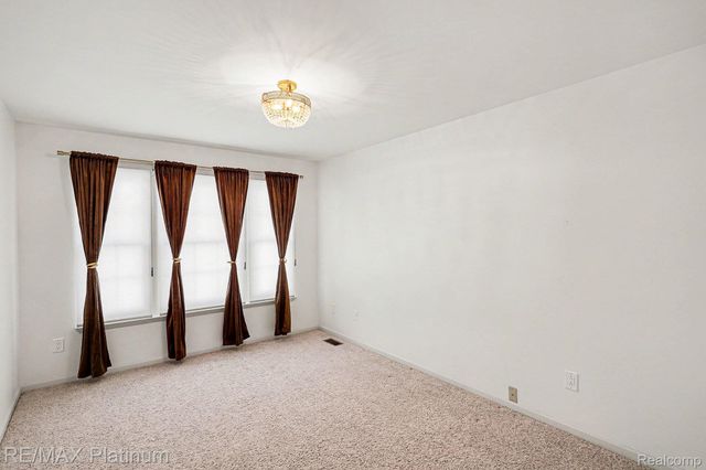 609 TELYA RIDGE, Milford Village, MI 48381