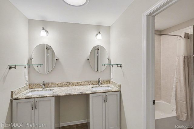 609 TELYA RIDGE, Milford Village, MI 48381