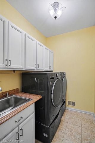 609 TELYA RIDGE, Milford Village, MI 48381