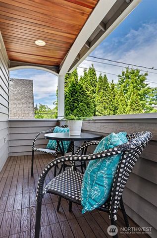 2447 NW 62nd Street, Seattle, WA 98107
