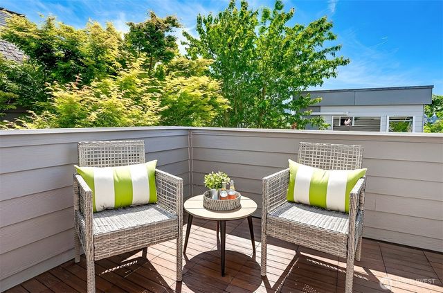 2447 NW 62nd Street, Seattle, WA 98107