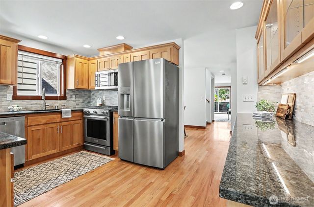 2447 NW 62nd Street, Seattle, WA 98107