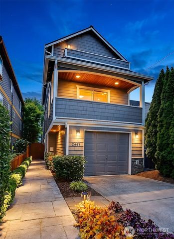 2447 NW 62nd Street, Seattle, WA 98107