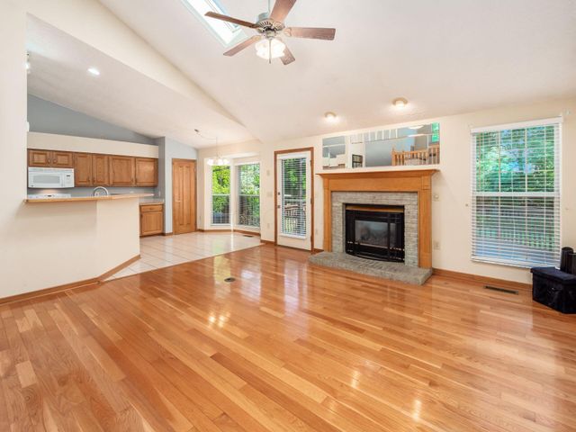 6380 Rossmore Lane, Canal Winchester, OH 43110