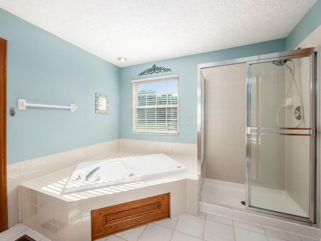 6380 Rossmore Lane, Canal Winchester, OH 43110